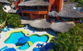 Villa Carolina Boutique Hotel Adults Only Zihuatanejo Exterior photo