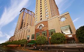 The Bellevue Manila Hotel Exterior photo