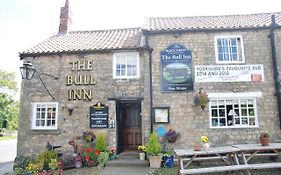 The Bull Inn West Tanfield Ripon Exterior photo