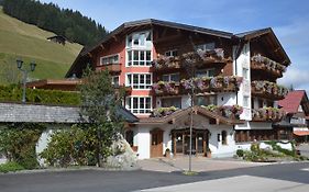 Appartement Hotel Garni Alpenstuble Mittelberg Exterior photo