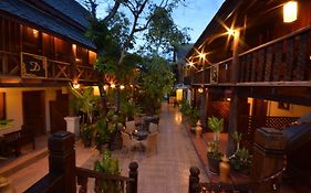 Mylaohome Guesthouse Luang Prabang Exterior photo