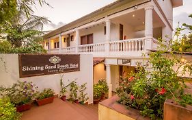 Shining Sand Beach Hotel Baga Exterior photo