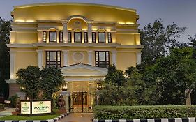 Mayfair Convention Hotel Bhubaneswar Exterior photo