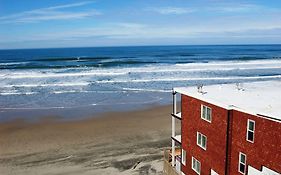 Beachfront Manor Hotel Lincoln City Exterior photo