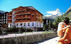 Alpine Hotel Perren Zermatt Exterior photo