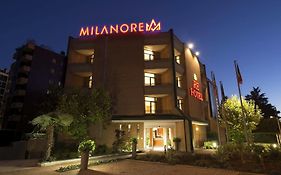 Bb Hotels Smarthotel Re Milano Nord Sesto San Giovanni Exterior photo