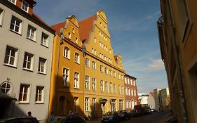 Altstadt Pension Hafenblick Stralsund Exterior photo