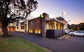 Nightcap At Federal Hotel Toowoomba Exterior photo