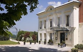 Pavillon Henri IV Hotel Restaurant Gastronomique Terrasse Saint-Germain-en-Laye Exterior photo