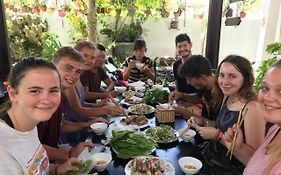 Cheerful Hoi An Hostel Exterior photo