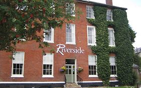 The Riverside House Hotel Mildenhall Exterior photo