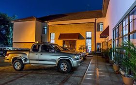 Quo Vadis Hotel Abuja Exterior photo