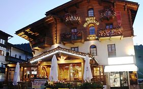 Hotel Helvetia Livigno Exterior photo