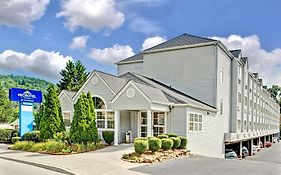 Microtel Inn & Suites By Wyndham Gatlinburg Exterior photo