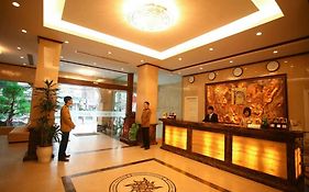 Royal Gate Hotel Hanoi Interior photo