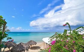 Beach House Condos, Negril Exterior photo