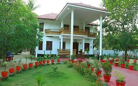 Achayans Homestay Mararikulam Exterior photo