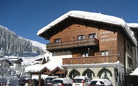 Hotel Garni Dello Sportivo Madonna di Campiglio Exterior photo