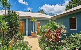 Blue Summit Hideaway Hotel Yungaburra Exterior photo