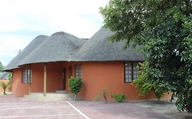 Kessas Holiday Home Maun Exterior photo