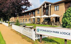 Stoneleigh Park Lodge Leamington Spa Exterior photo