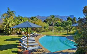 Val D'Or Estate Hotel Franschhoek Exterior photo