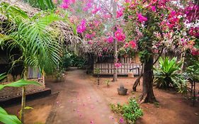 The Palm Trees Resort Patnem Beach Exterior photo