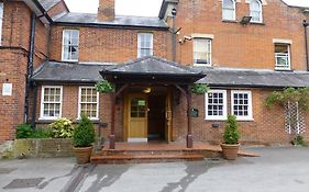 Waterloo Hotel Crowthorne Exterior photo