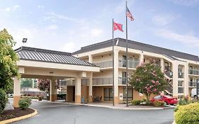 Quality Inn Merchants Drive Knoxville Exterior photo