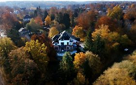 Martin'S Manoir Hotel Genval Exterior photo