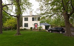 Historic Lyons House Bed & Breakfast Niagara-on-the-Lake Exterior photo