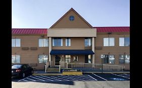 Days Inn By Wyndham Thomson Exterior photo