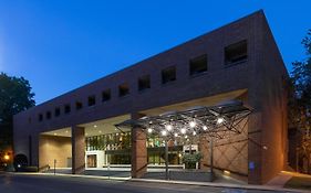 Fogelman Executive Center Hotel Memphis Exterior photo