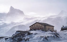 Hotel Schwarzsee Zermatt Exterior photo