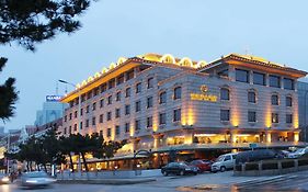 Qingdao Oceanwide Elite Hotel Exterior photo