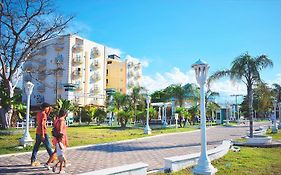 Hotel Art Deco Beach La Ceiba Exterior photo