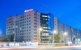 Victoria Hotel Chelyabinsk Exterior photo