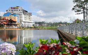 Kings Hotel Dalat Exterior photo