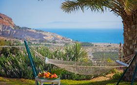 Ein Gedi Kibbutz Hotel Exterior photo