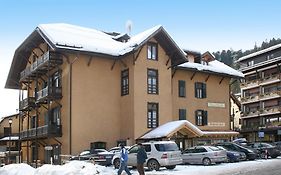 Villa Principe Madonna di Campiglio Exterior photo