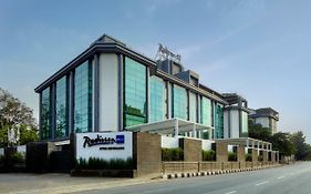 Radisson Blu Atria Bengaluru Hotel Exterior photo