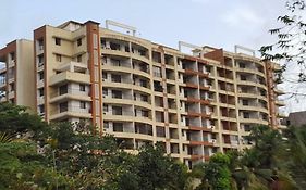 3 Bhk Apartment With River View Panaji Exterior photo