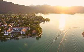 Althoff Seehotel Ueberfahrt Rottach-Egern Exterior photo