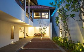 Jetwing Thalahena Villa Negombo Exterior photo