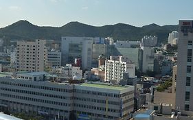 Popcorn Hostel Haeundae Busan Exterior photo