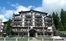 Rta Hotel Catturani Madonna di Campiglio Exterior photo