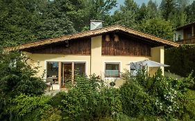 Chalet Tyrol Villa Fuegen Exterior photo