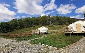 Syke Farm Campsite - Yurt'S And Shepherds Hut Hotel Buttermere Exterior photo