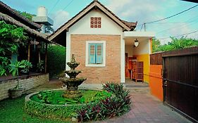 Pelangi Beach House Canggu  Exterior photo