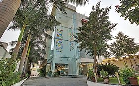 Hotel Sai Miracle Shirdi Exterior photo